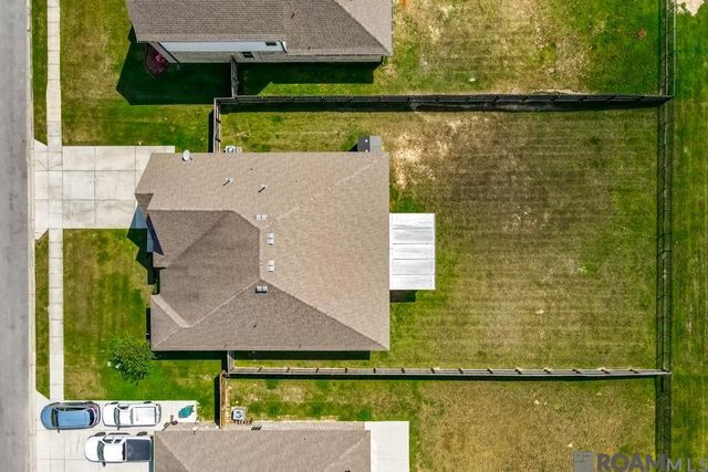 8772 Tatler St, Denham Springs, LA 70706