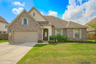 8772 Tatler St, Denham Springs, LA 70706