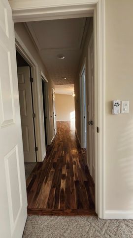 100 Henry Drive, Berea, KY 40403