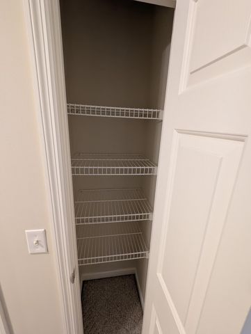 100 Henry Drive, Berea, KY 40403