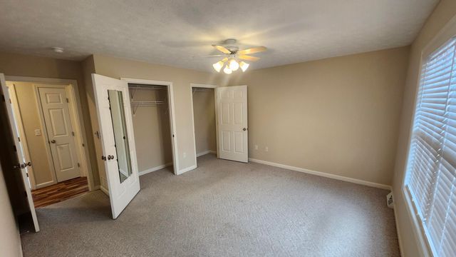 100 Henry Drive, Berea, KY 40403