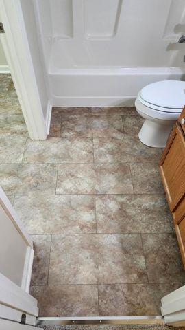 100 Henry Drive, Berea, KY 40403