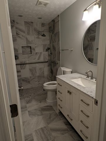 100 Henry Drive, Berea, KY 40403