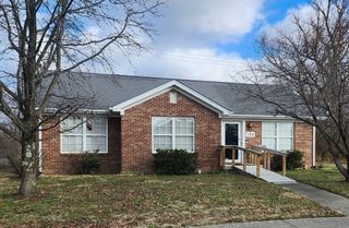 100 Henry Drive, Berea, KY 40403