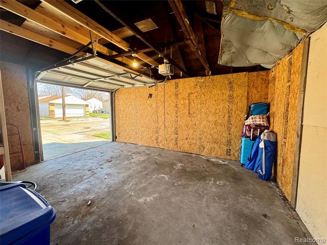 1507 Pagel Avenue, Lincoln Park, MI 48146