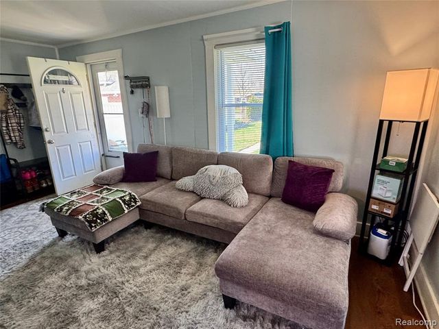 1507 Pagel Avenue, Lincoln Park, MI 48146