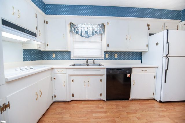 109 Pawnee Drive, Spartanburg, SC 29301