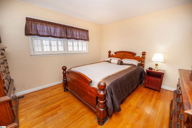 109 Pawnee Drive, Spartanburg, SC 29301