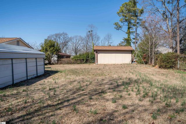 109 Pawnee Drive, Spartanburg, SC 29301