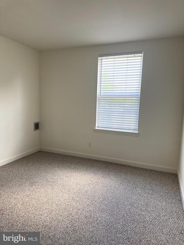 131 ROOSEVELT BLVD, Berlin, NJ 08009