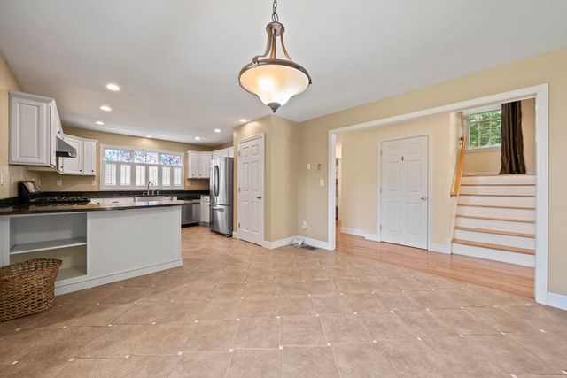 615 Front St, Weymouth, MA 02188