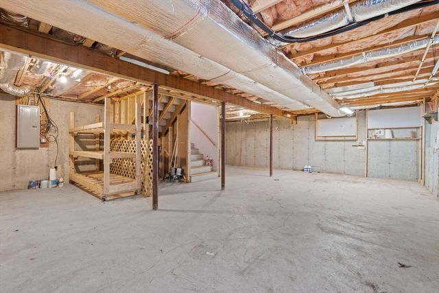 615 Front St, Weymouth, MA 02188