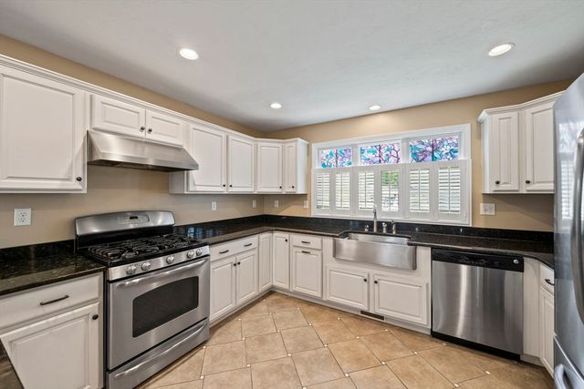 615 Front St, Weymouth, MA 02188