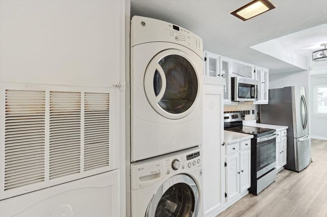 9805 Walnut Street C 206, Dallas, TX 75243