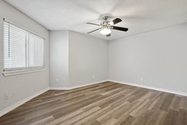 9805 Walnut Street C 206, Dallas, TX 75243