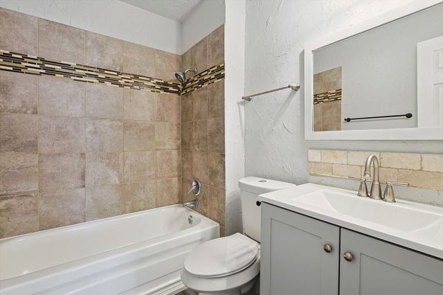 9805 Walnut Street C 206, Dallas, TX 75243
