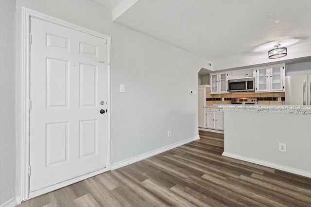 9805 Walnut Street C 206, Dallas, TX 75243