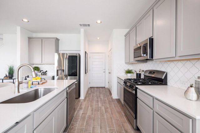 1408 Flint Knapper DR, Georgetown, TX 78626