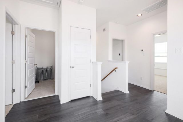 1408 Flint Knapper DR, Georgetown, TX 78626