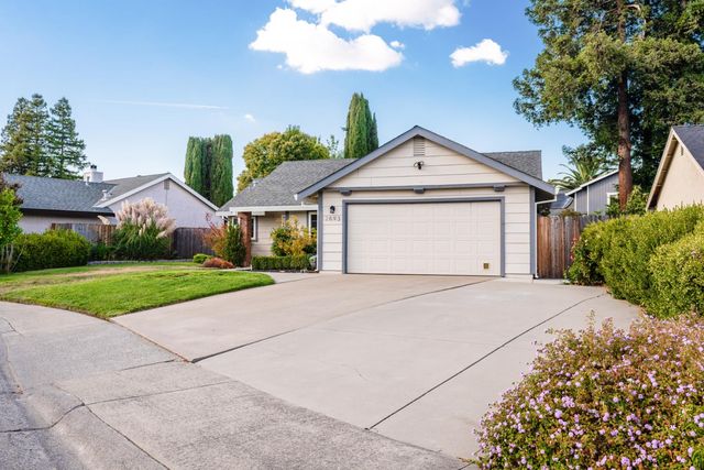 2893 Mergansers Ct, West Sacramento, CA 95691
