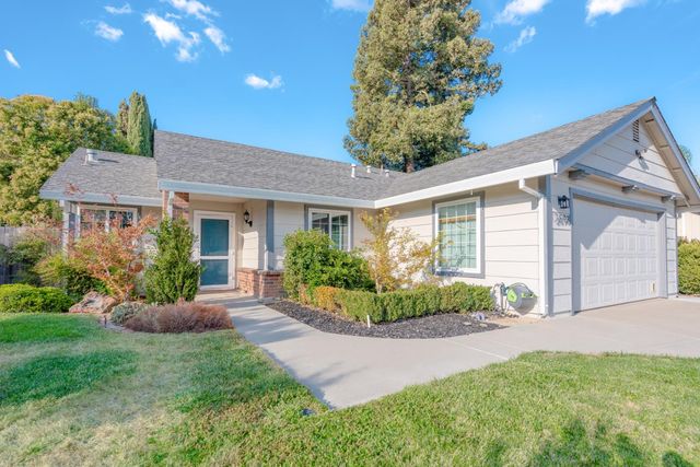 2893 Mergansers Ct, West Sacramento, CA 95691