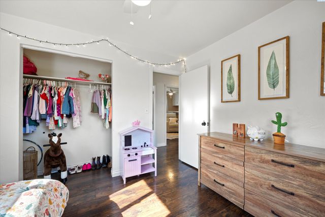 2015 Benson Avenue, Prosser, WA 99350