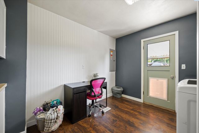 2015 Benson Avenue, Prosser, WA 99350