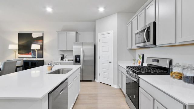6109 Green Meadows Lane, Oklahoma City, OK 73132