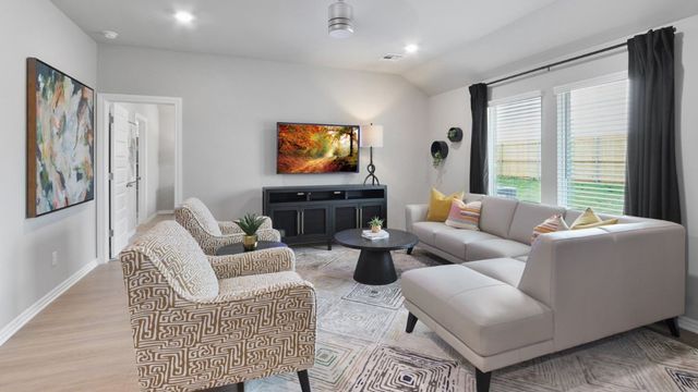 6109 Green Meadows Lane, Oklahoma City, OK 73132
