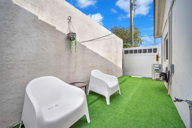 634 SW 63rd Ave, Miami, FL 33144