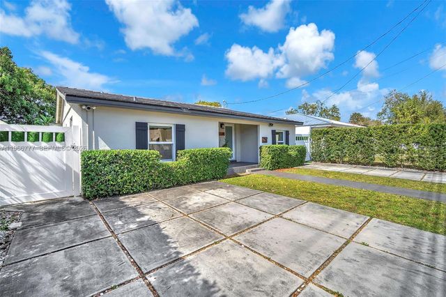 634 SW 63rd Ave, Miami, FL 33144