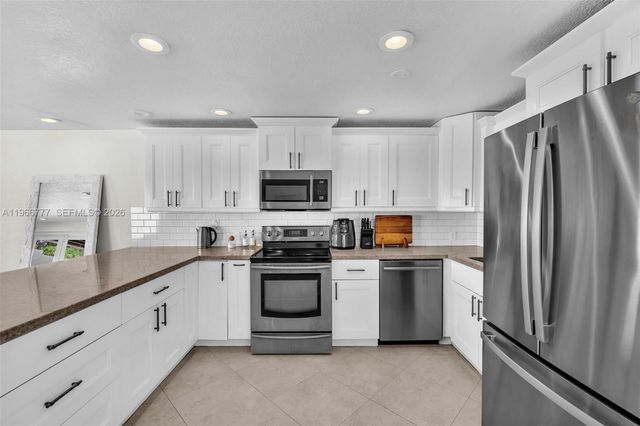 634 SW 63rd Ave, Miami, FL 33144