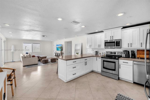 634 SW 63rd Ave, Miami, FL 33144