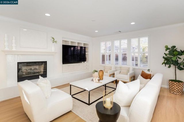 3138 3138 Ashbrook Ln, San Ramon, CA 94582