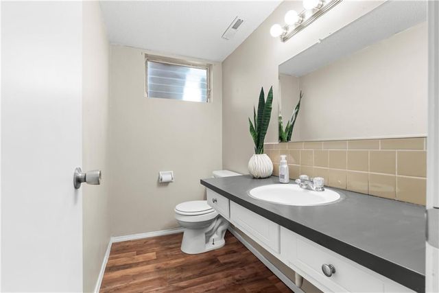 3831 Grant Street, Lee's Summit, MO 64064