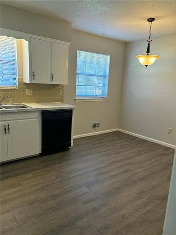 3831 Grant Street, Lee's Summit, MO 64064