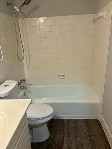 3831 Grant Street, Lee's Summit, MO 64064