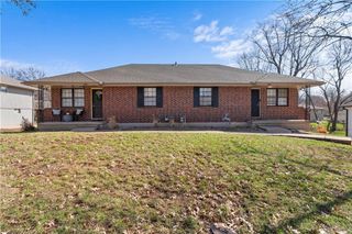 3831 Grant Street, Lee's Summit, MO 64064