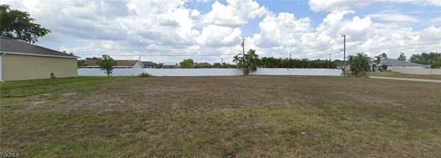 339 NE 9 TER, Cape Coral, FL 33909