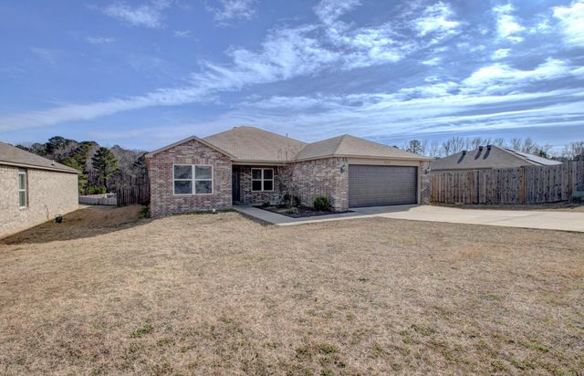 5032 Woodstream Drive, Alexander, AR 72002