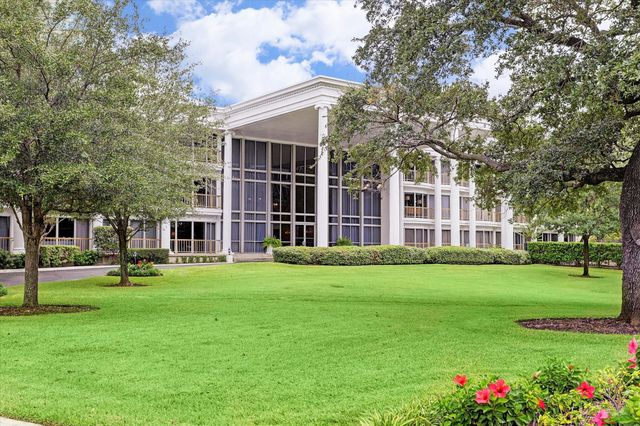 5050 Ambassador Way 210, Houston, TX 77056