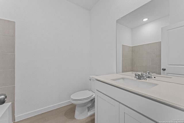 1883 Nuthatch Ridge, New Braunfels, TX 78130