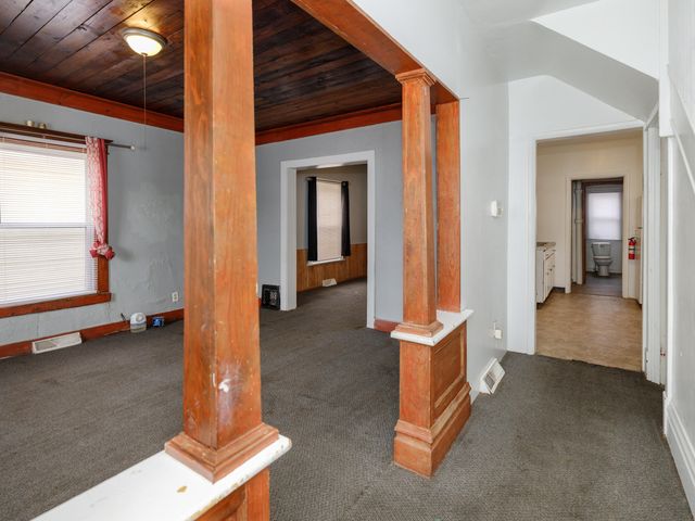 1721 Egleston Avenue, Kalamazoo, MI 49001