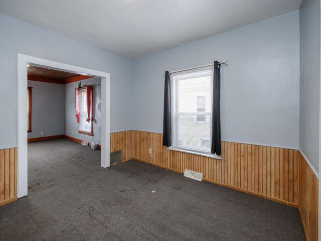 1721 Egleston Avenue, Kalamazoo, MI 49001