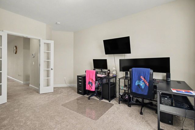 312 Cornwall Drive, Florence, KY 41042