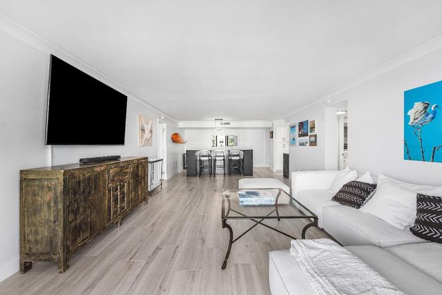 3456 S Ocean Boulevard 5030, Palm Beach, FL 33480