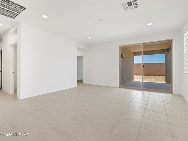 5148 W Bowen House Road, Tucson, AZ 85757