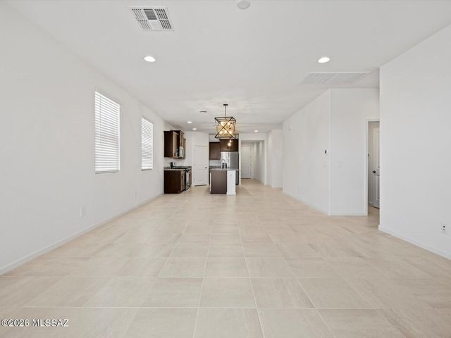 5148 W Bowen House Road, Tucson, AZ 85757