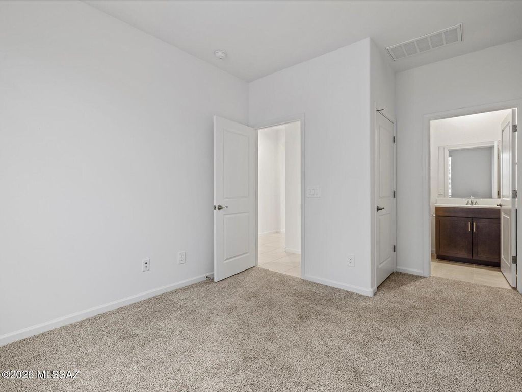 5148 W Bowen House Road, Tucson, AZ 85757