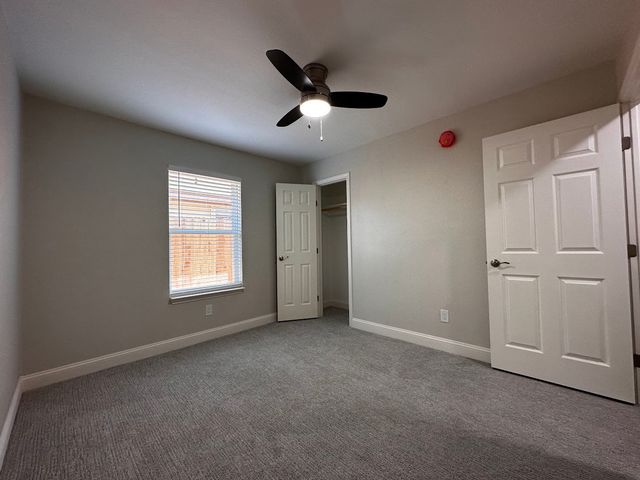 2143 Gilford Street, Dallas, TX 75235